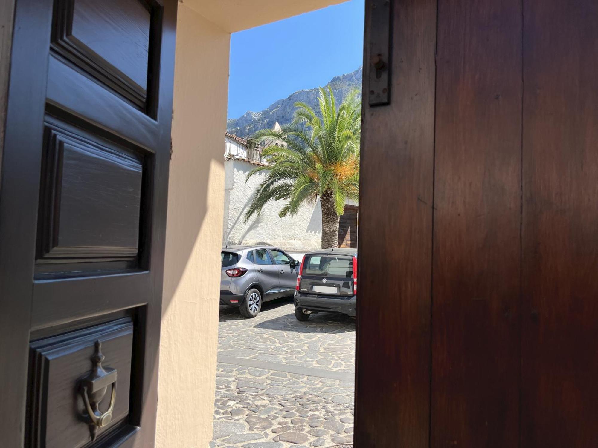 Casa Lia - Independent Apartment In The Gulf Of Orosei Galtellì Екстериор снимка