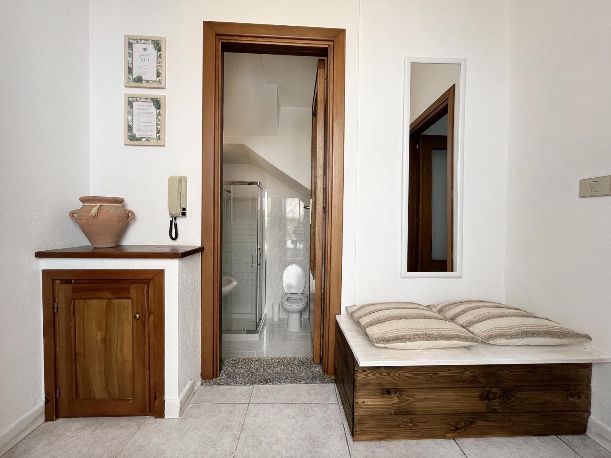 Casa Lia - Independent Apartment In The Gulf Of Orosei Galtellì Екстериор снимка